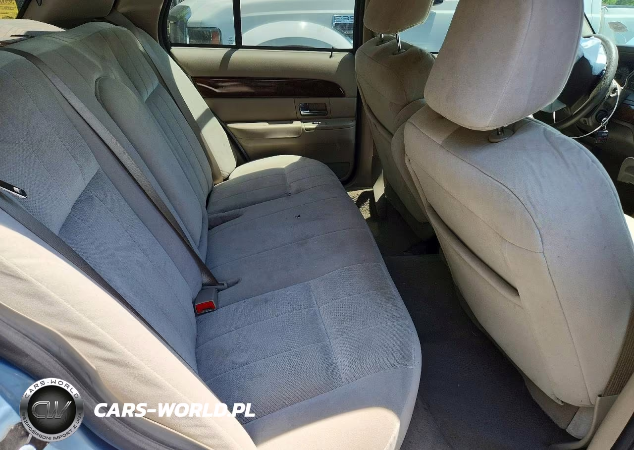 2008 Mercury Grand Marquis Gs VIN:2MEFM74V78X640537 - 10