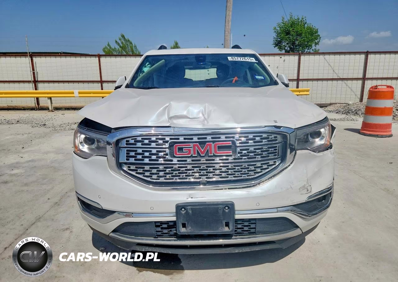 2018 GMC Acadia Denali VIN:1GKKNPLS5JZ157833 - 5
