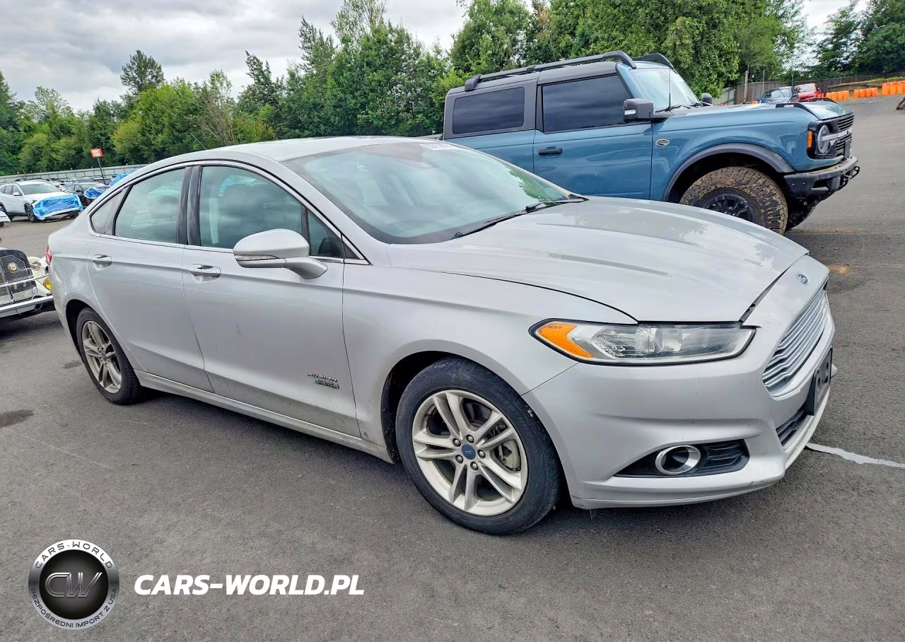 2015 Ford Fusion Titanium Phev VIN:3FA6P0SU6FR253604 - 4