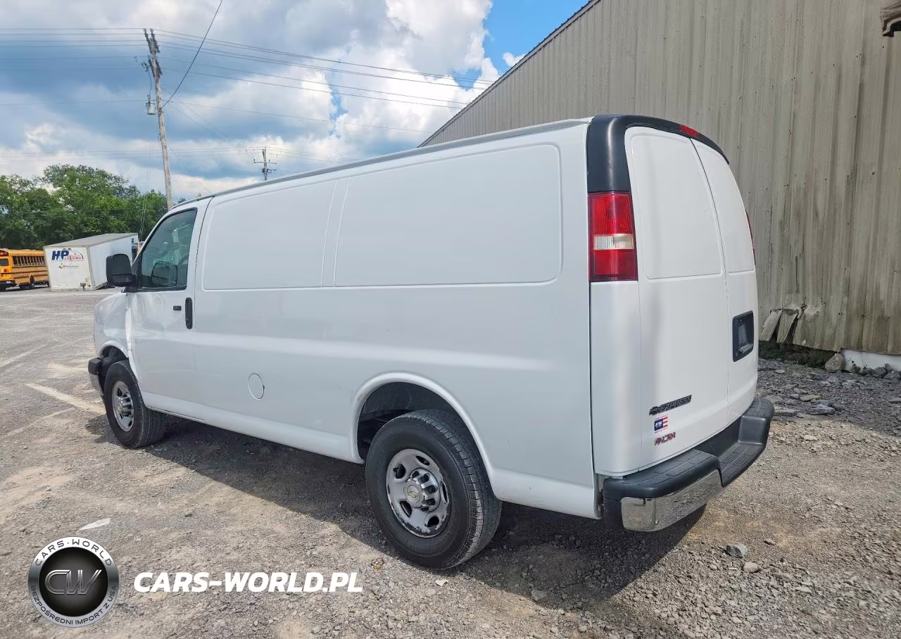 2022 Chevrolet Express G2500 VIN:1GCWGAFP5N1146637 - 2