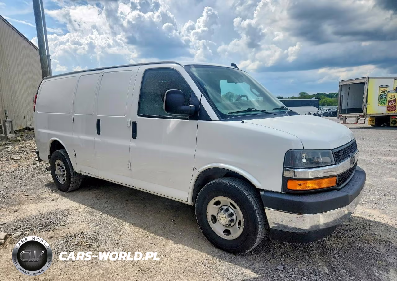 2022 Chevrolet Express G2500 VIN:1GCWGAFP5N1146637 - 4