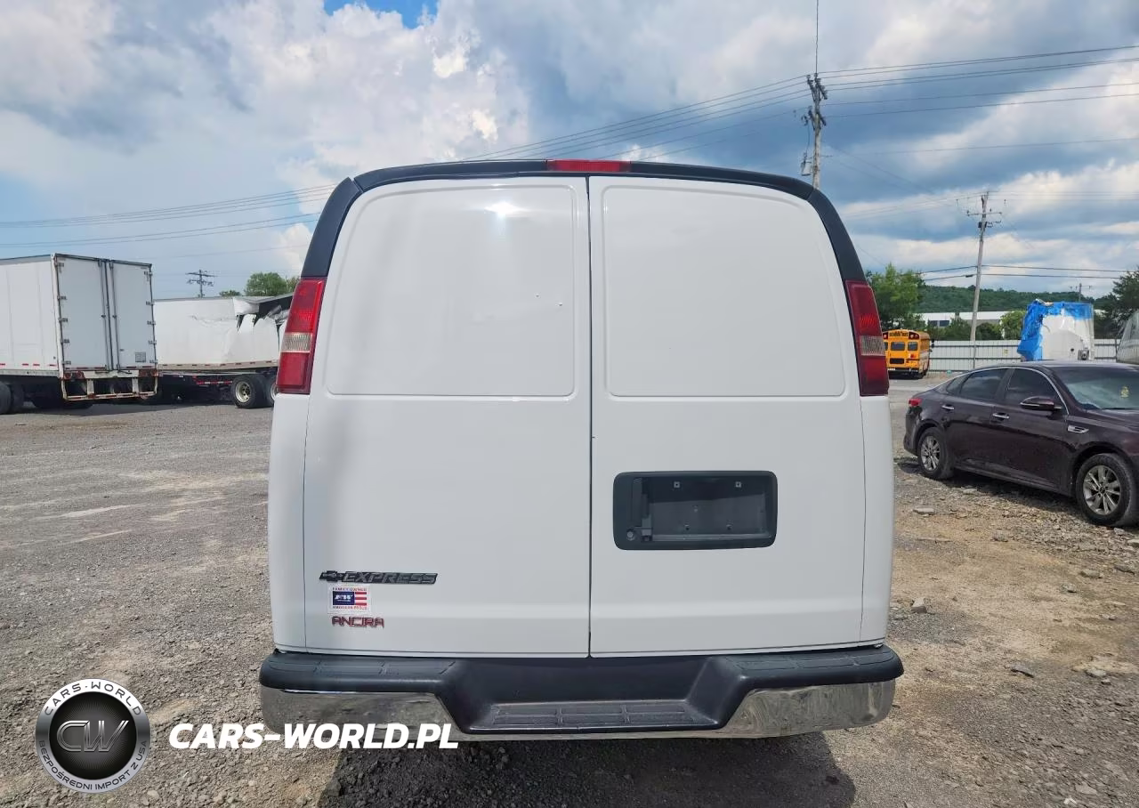 2022 Chevrolet Express G2500 VIN:1GCWGAFP5N1146637 - 6