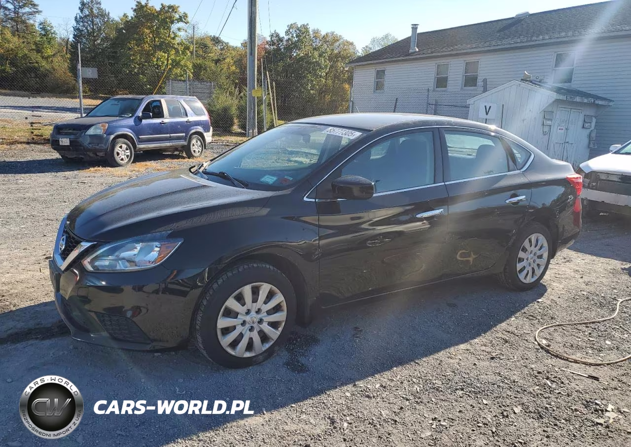 2018 Nissan Sentra – zdjęcie 1 z 12