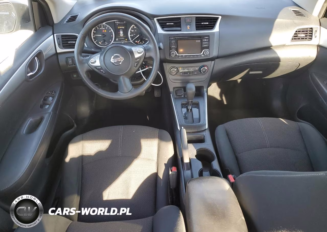 2018 Nissan Sentra VIN:3N1AB7AP3JY347089 - 8