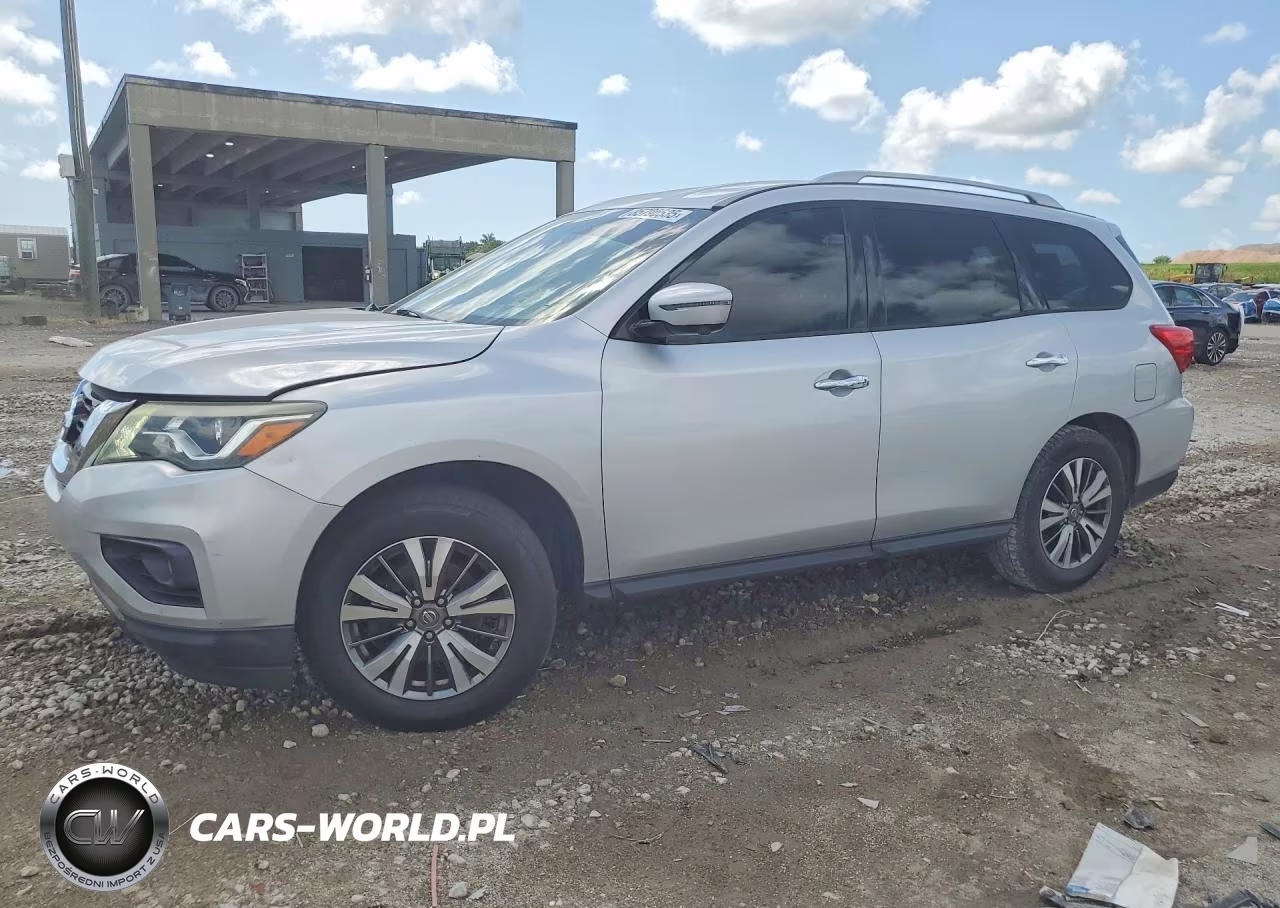2018 Nissan Pathfinder Sl