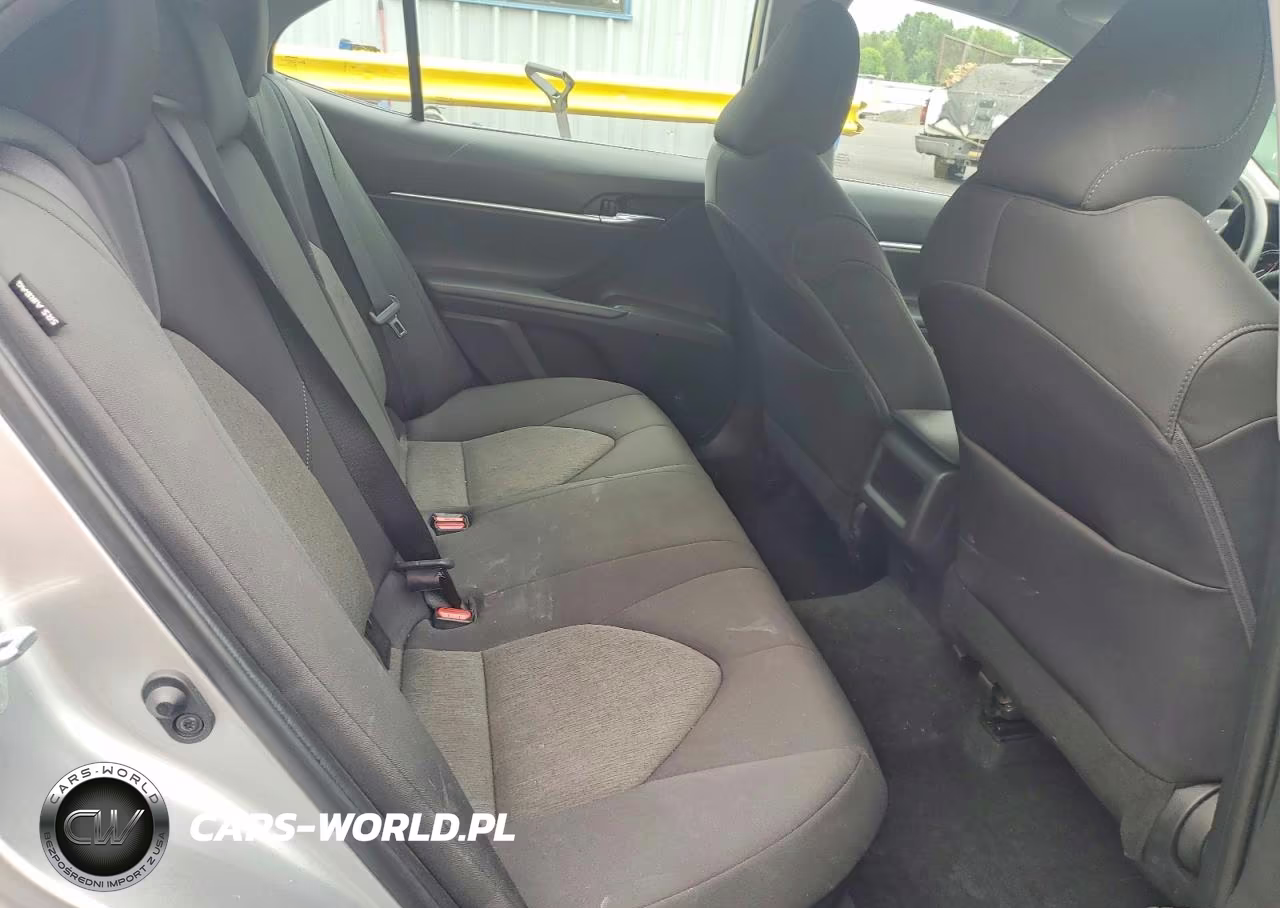 2022 Toyota Camry Le VIN:4T1C31AK9NU596179 - 10