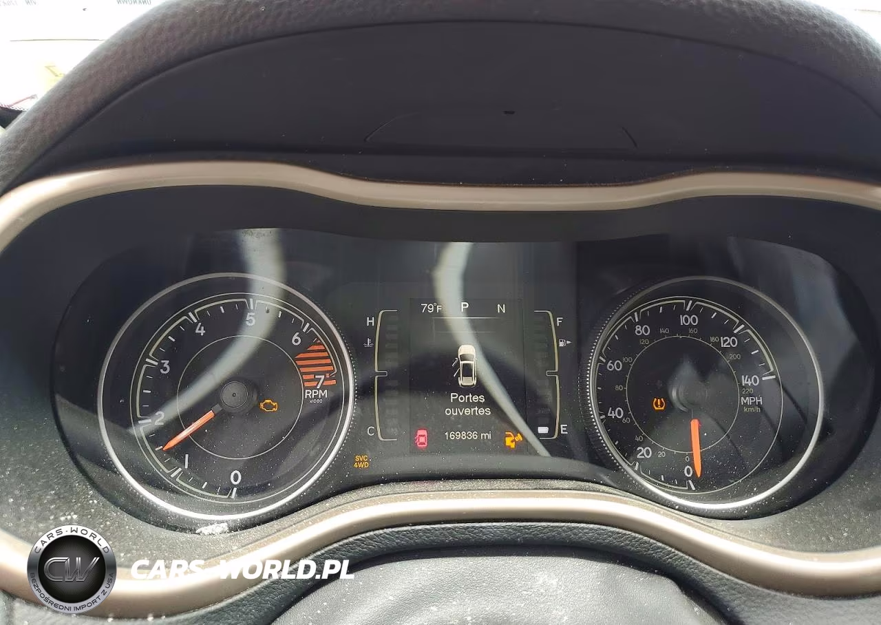 2016 Jeep Cherokee Sport VIN:1C4PJMAB0GW170837 - 9
