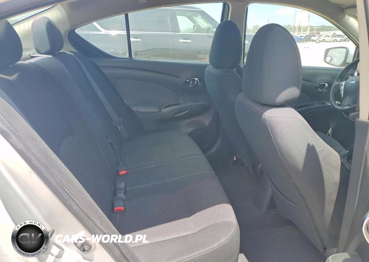 2016 Nissan Versa S VIN:3N1CN7AP9GL856108 - 10