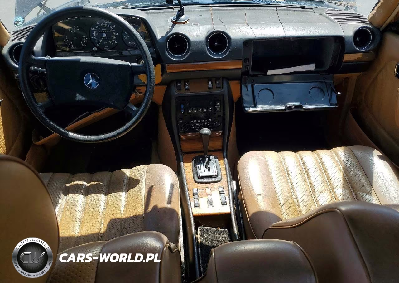 1982 Mercedes-Benz 300 Dt VIN:WDBAB33A3CB013238 - 8