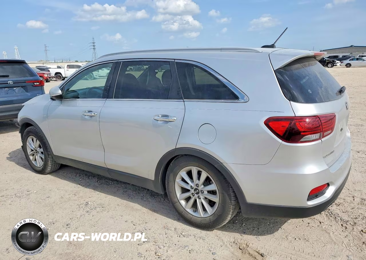2020 Kia Sorento Lx VIN:5XYPG4A38LG660425 - 2