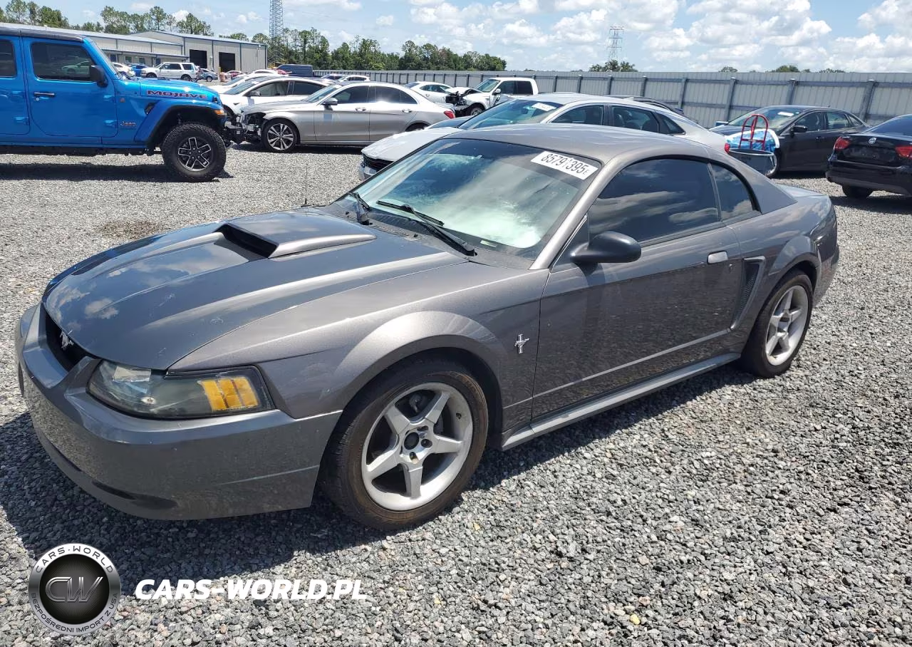 2003 Ford Mustang