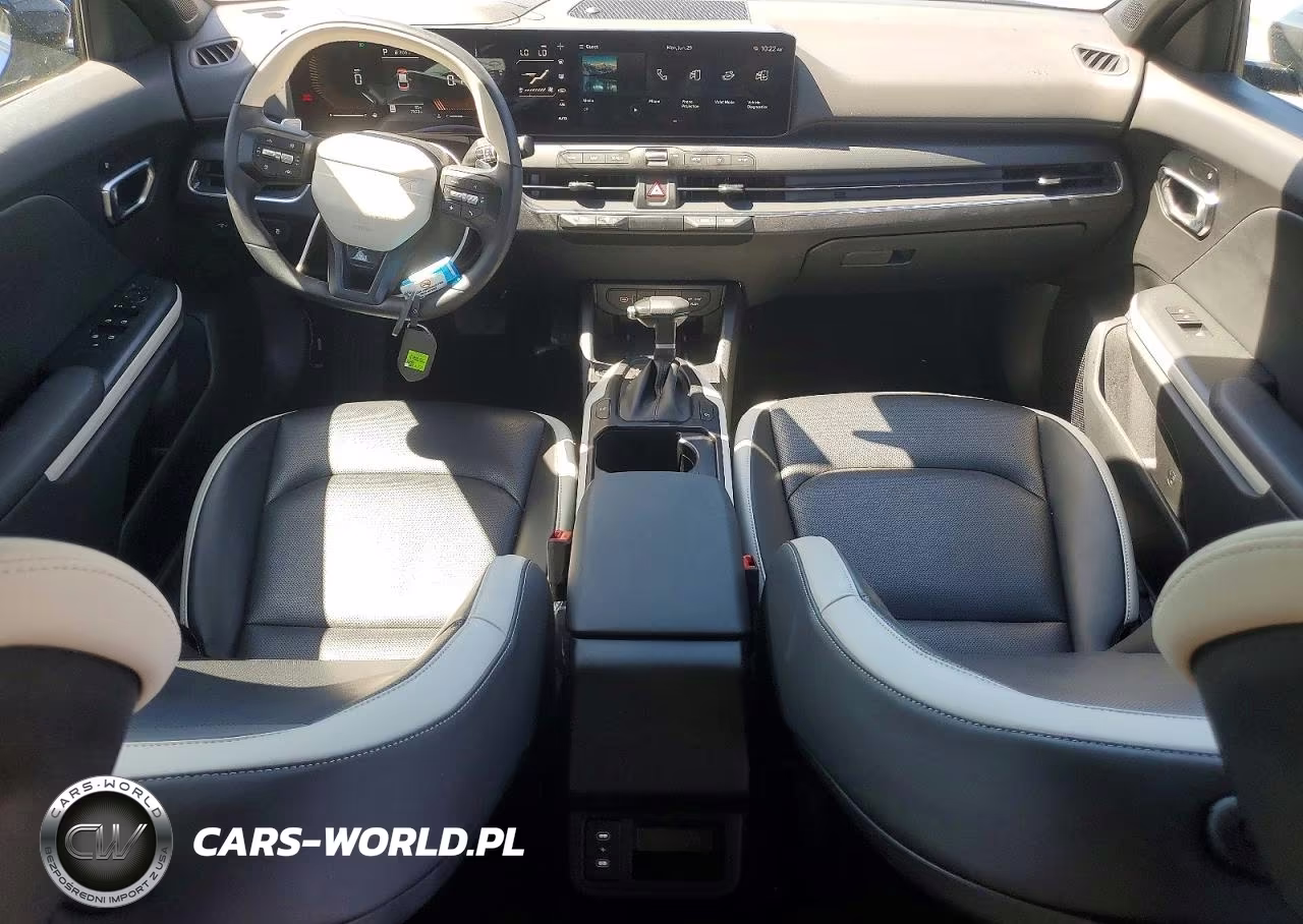 2026 Kia K4 Gt Line VIN:3KPFW4DE6TE282050 - 8