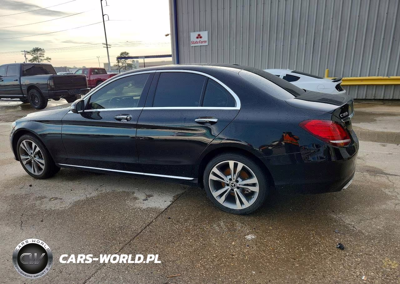 2019 Mercedes-Benz C 300 VIN:55SWF8DBXKU318102 - 2