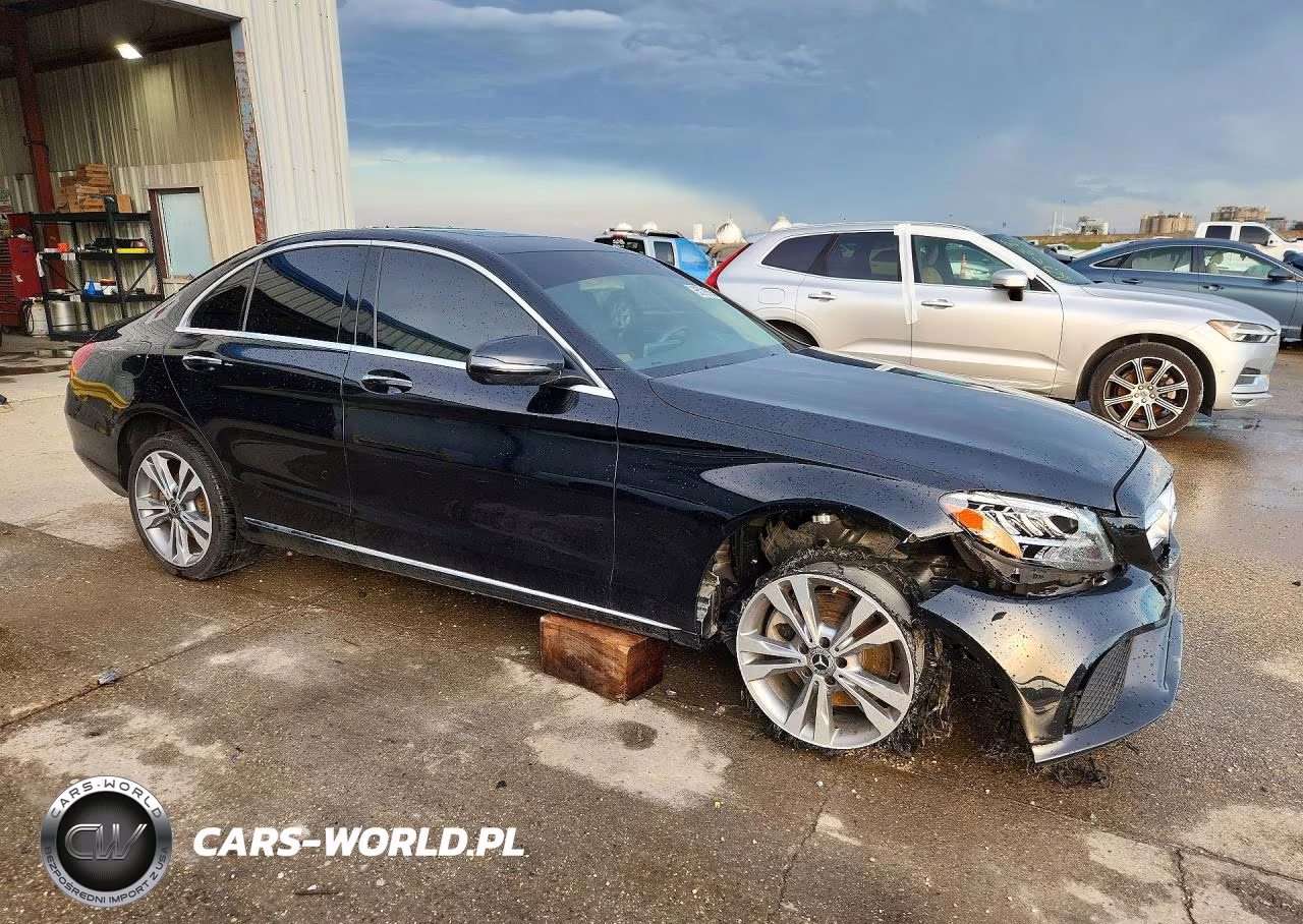 2019 Mercedes-Benz C 300 VIN:55SWF8DBXKU318102 - 4