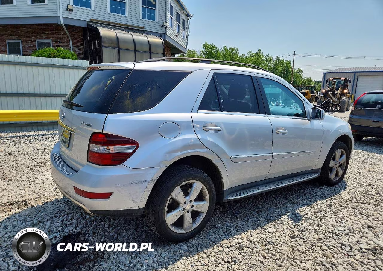 2011 Mercedes-Benz Ml 350 4Matic VIN:4JGBB8GB1BA627808 - 3