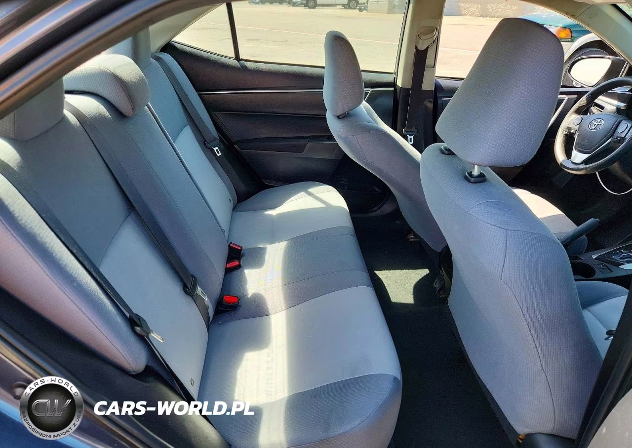 2014 Toyota Corolla L VIN:5YFBURHE3EP109972 - 10