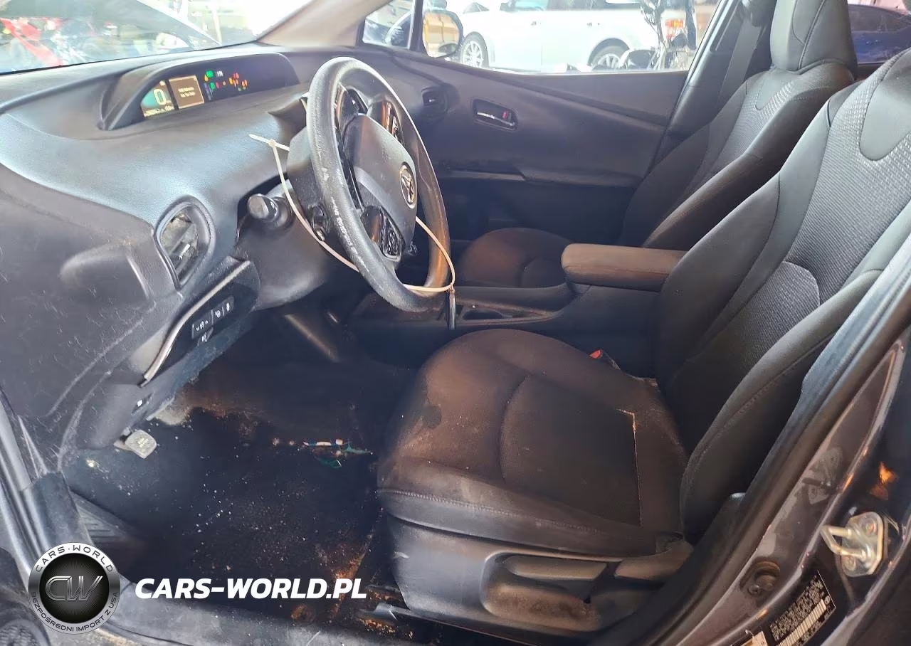 2019 Toyota Prius Le Awd-E VIN:JTDL9RFU1K3002147 - 7