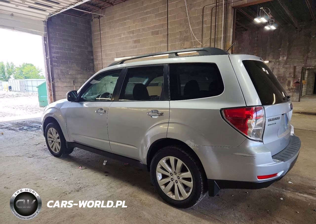 2012 Subaru Forester 2.5X Premium VIN:JF2SHADC4CH420329 - 2