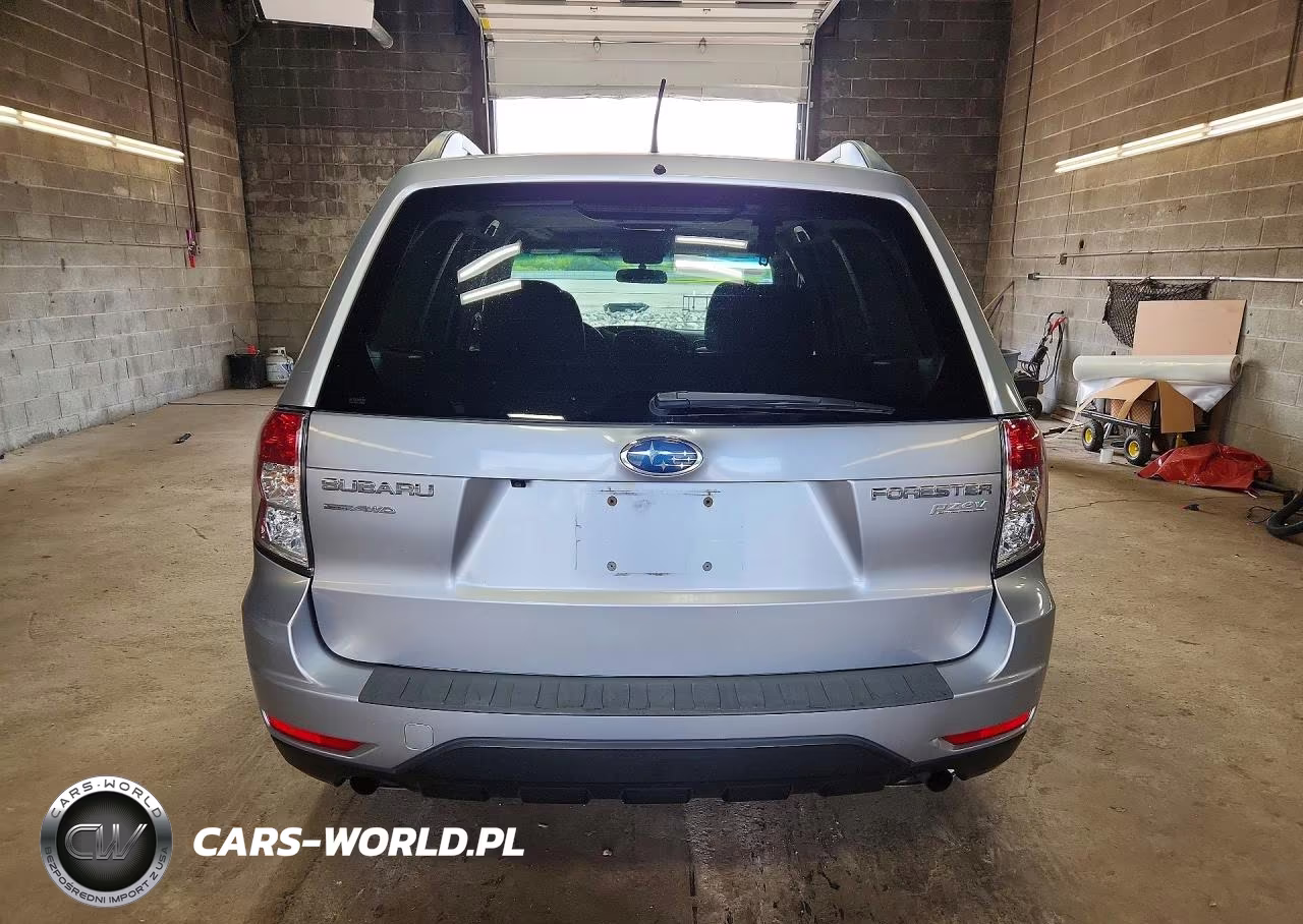 2012 Subaru Forester 2.5X Premium VIN:JF2SHADC4CH420329 - 6