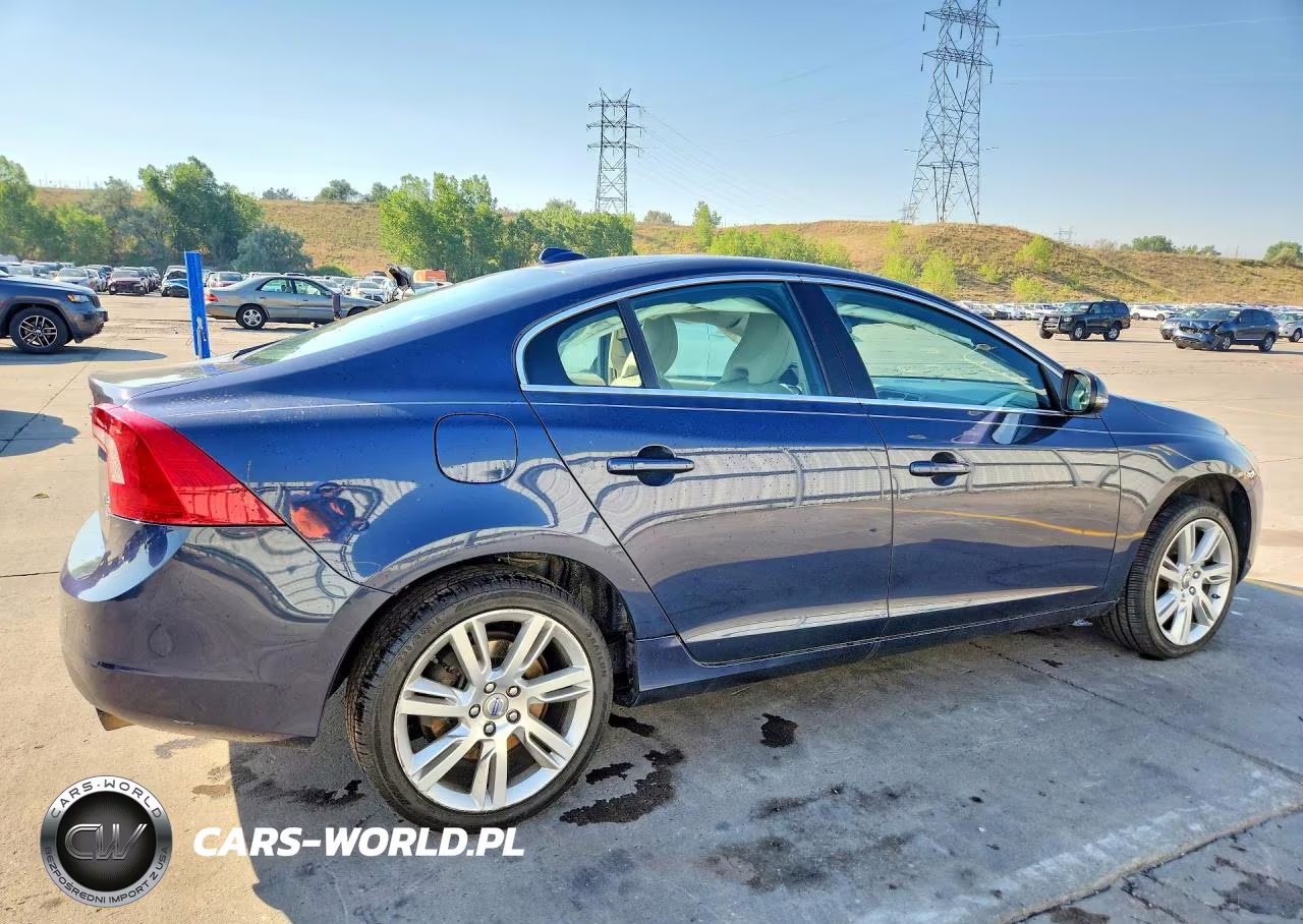 2011 Volvo S60 T6 VIN:YV1902FH8B2013743 - 3