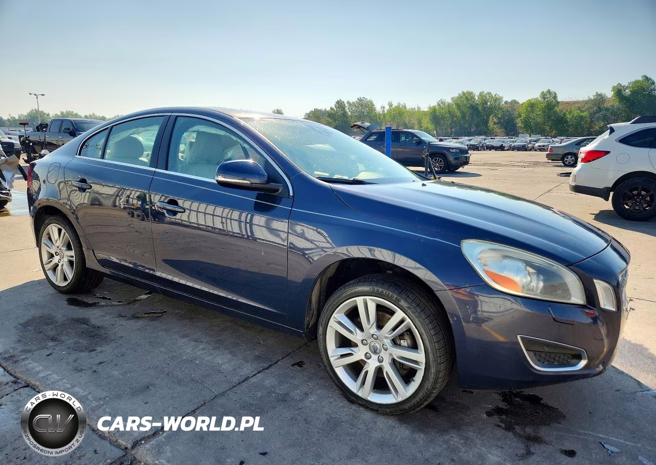 2011 Volvo S60 T6 VIN:YV1902FH8B2013743 - 4