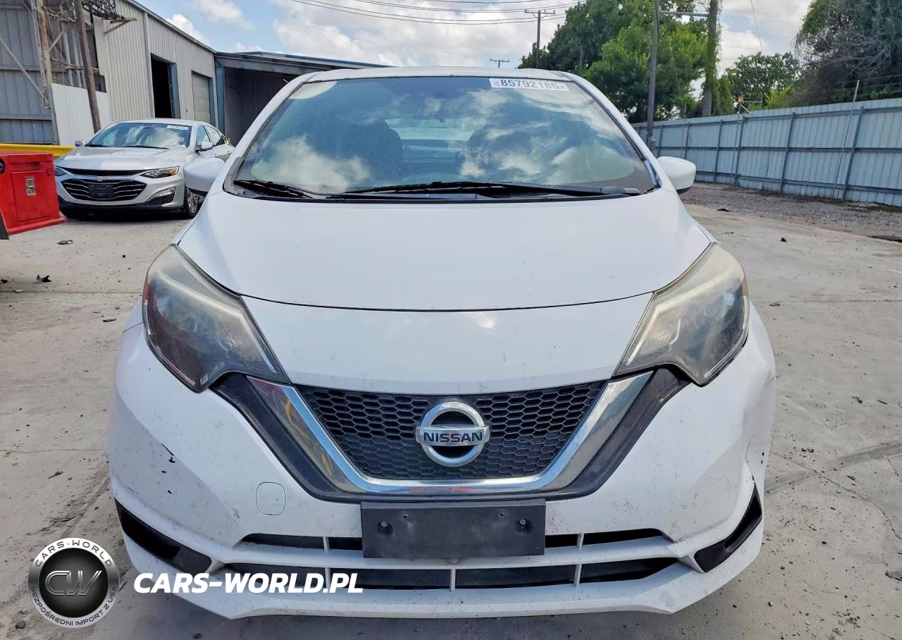 2017 Nissan Versa Note S Plus VIN:3N1CE2CP8HL367197 - 5