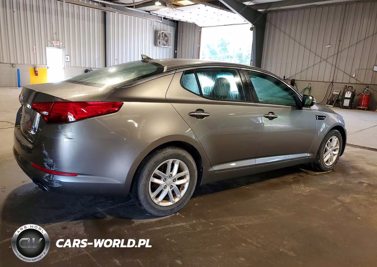 2012 Kia Optima Lx VIN:5XXGM4A72CG051363 - 3