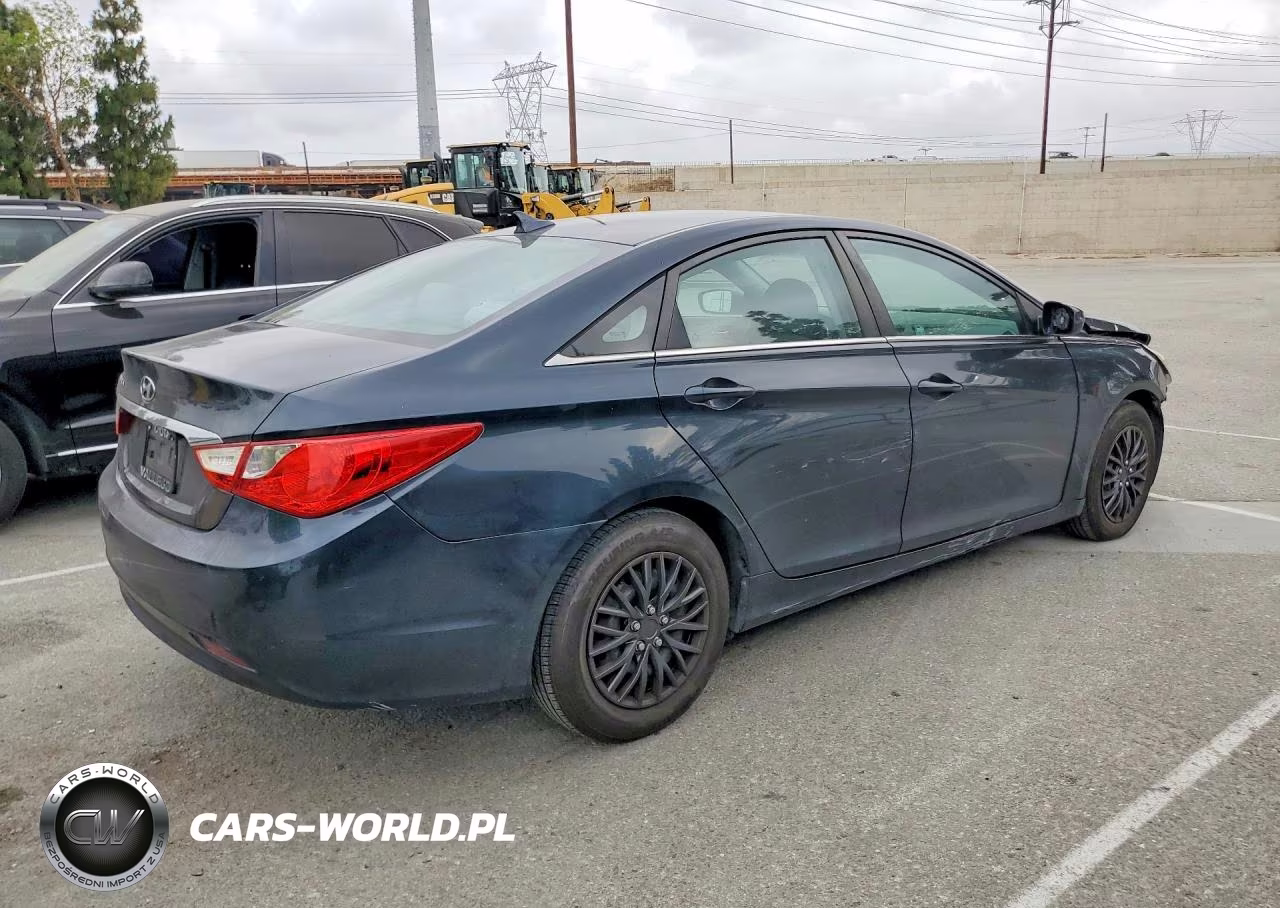 2011 Hyundai Sonata Gls VIN:5NPEB4AC6BH017584 - 3
