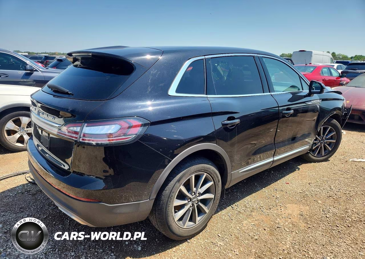 2022 Lincoln Nautilus VIN:2LMPJ6J9XNBL20220 - 3