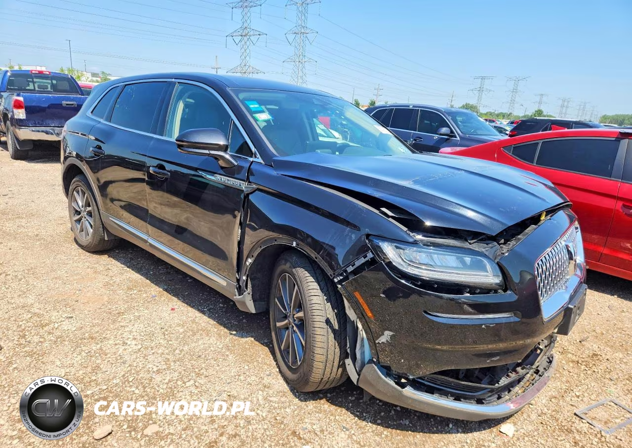 2022 Lincoln Nautilus VIN:2LMPJ6J9XNBL20220 - 4