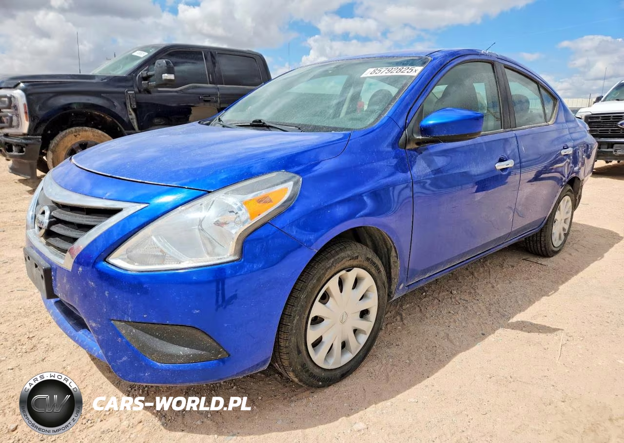 2017 Nissan Versa 1.6 Sv