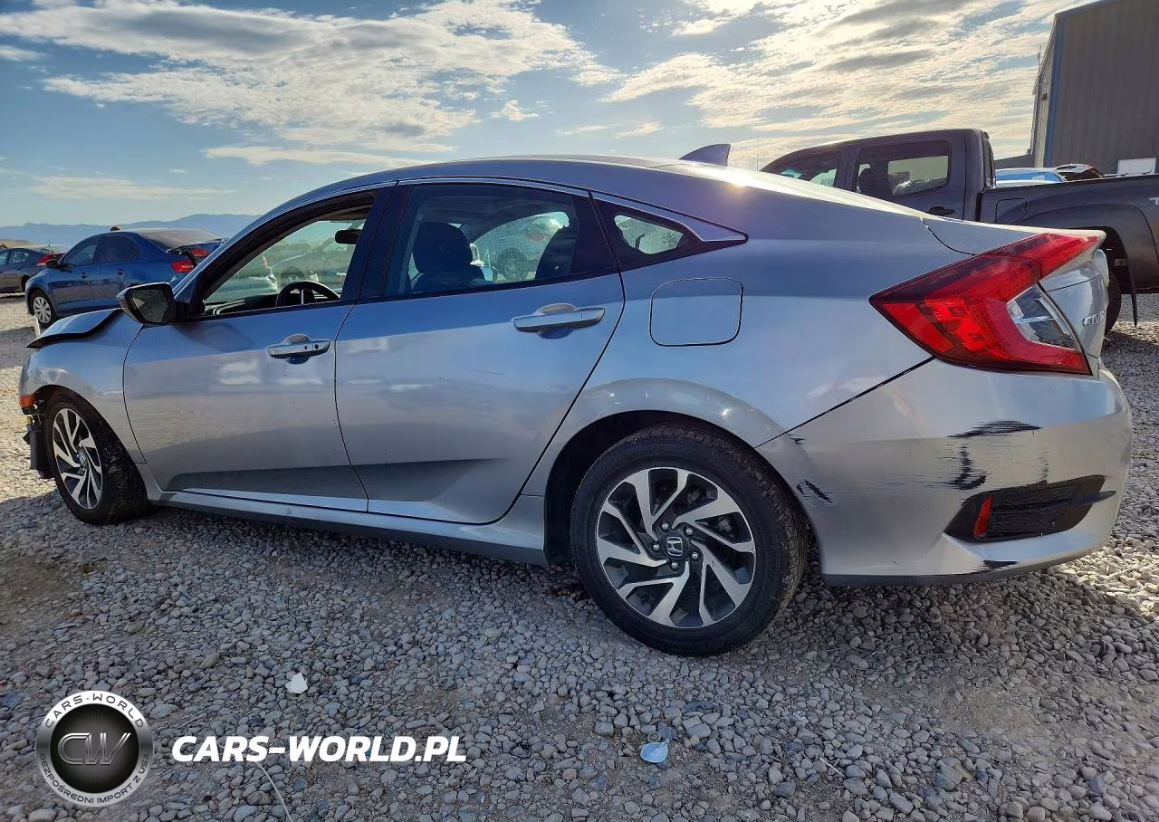 2018 Honda Civic Ex VIN:2HGFC2F72JH602821 - 2