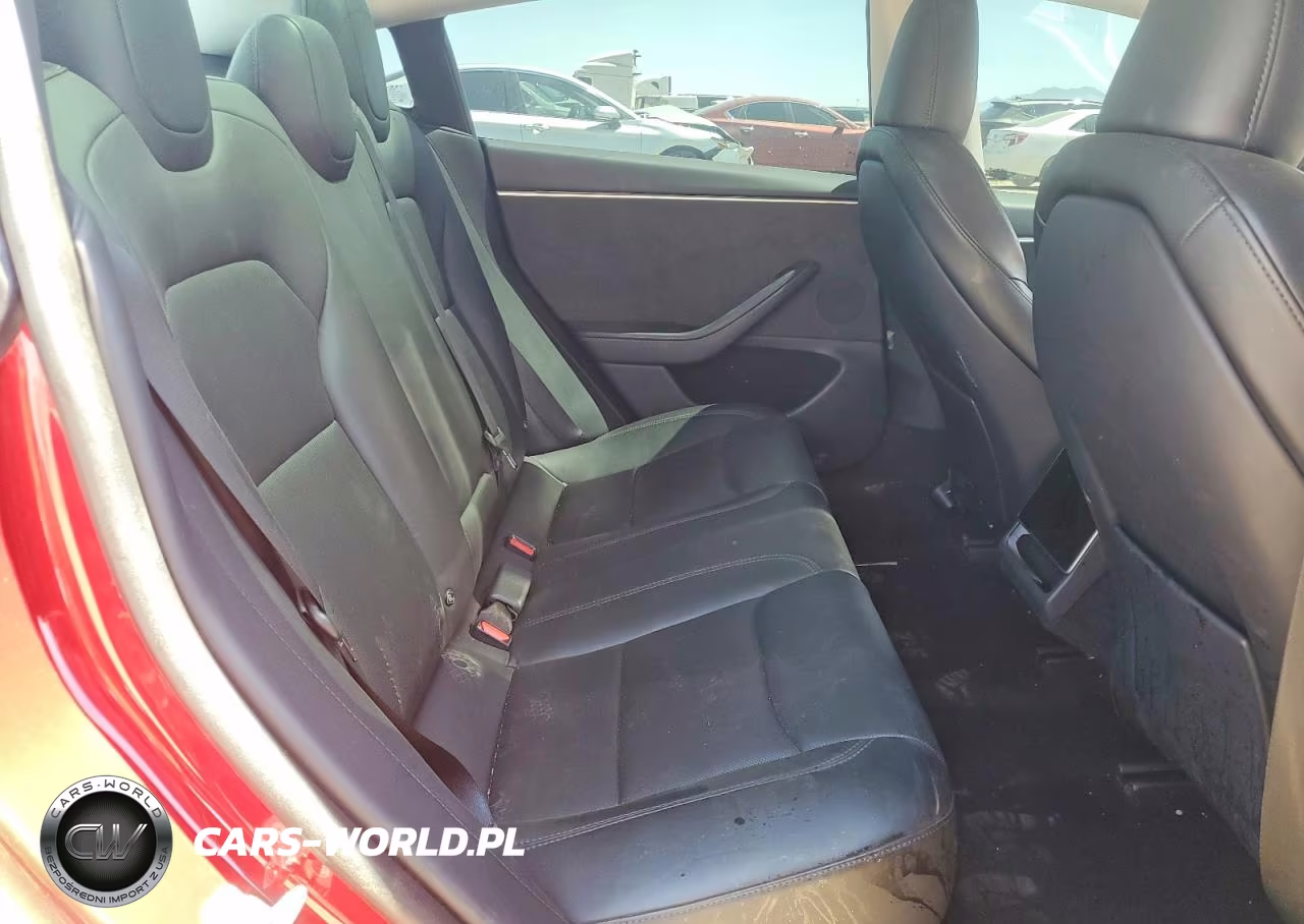 2024 Tesla Model 3 VIN:5YJ3E1EB1RF770835 - 10