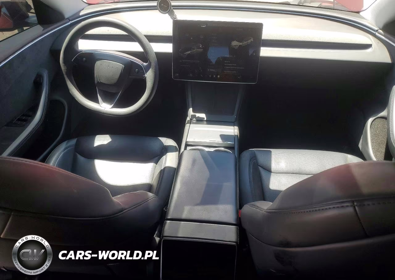 2024 Tesla Model 3 VIN:5YJ3E1EB1RF770835 - 8