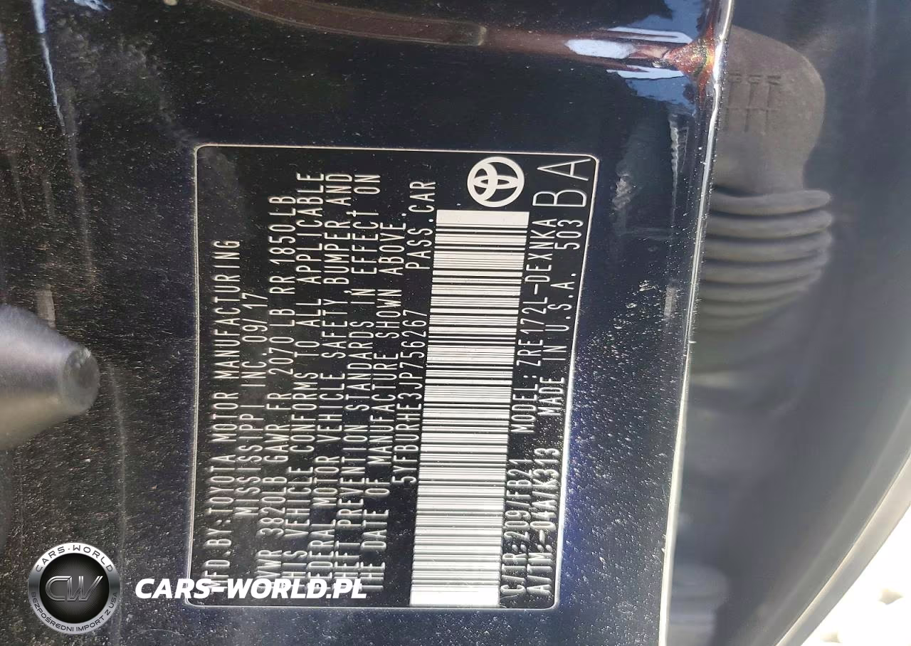 2018 Toyota Corolla Le VIN:5YFBURHE3JP756267 - 12