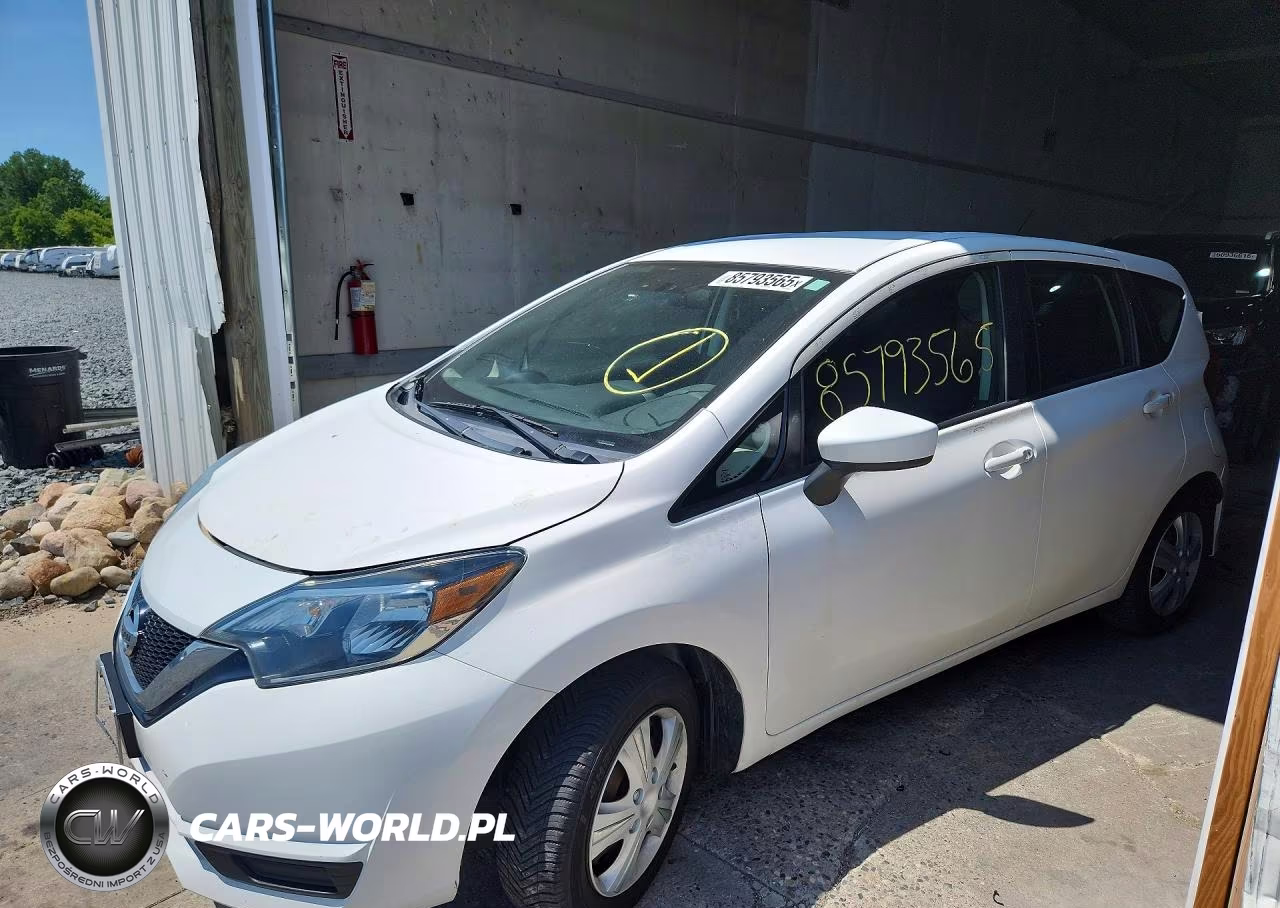 2017 Nissan Versa Note S Plus – zdjęcie 1 z 12