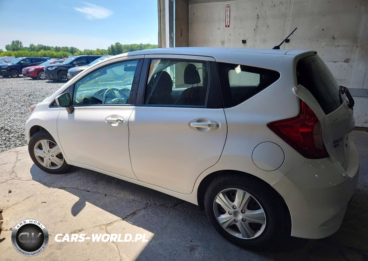 2017 Nissan Versa Note S Plus VIN:3N1CE2CP3HL356950 - 2