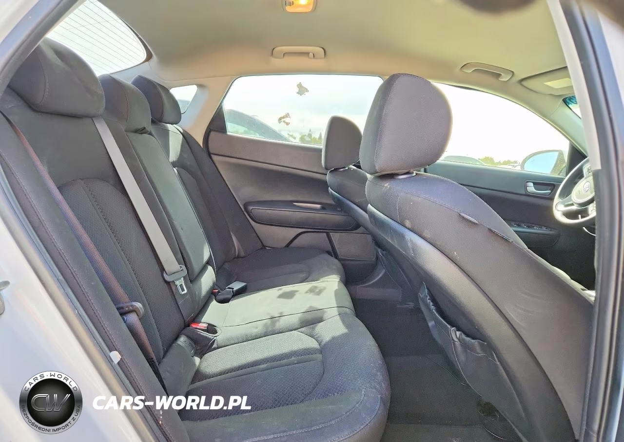 2018 Kia Optima Lx VIN:5XXGT4L34JG259089 - 10