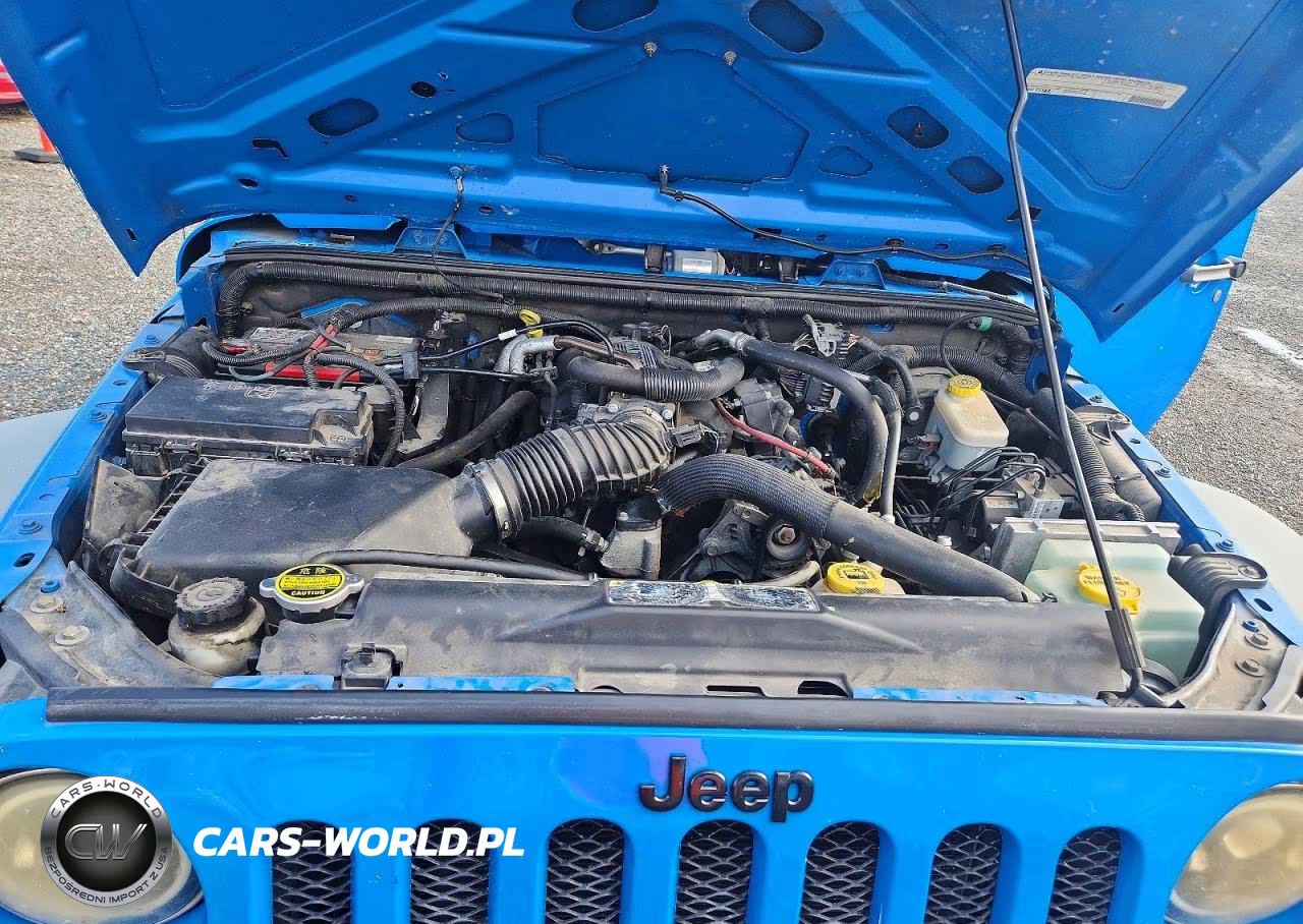2011 Jeep Wrangler Sport VIN:1J4AA2D13BL548926 - 11