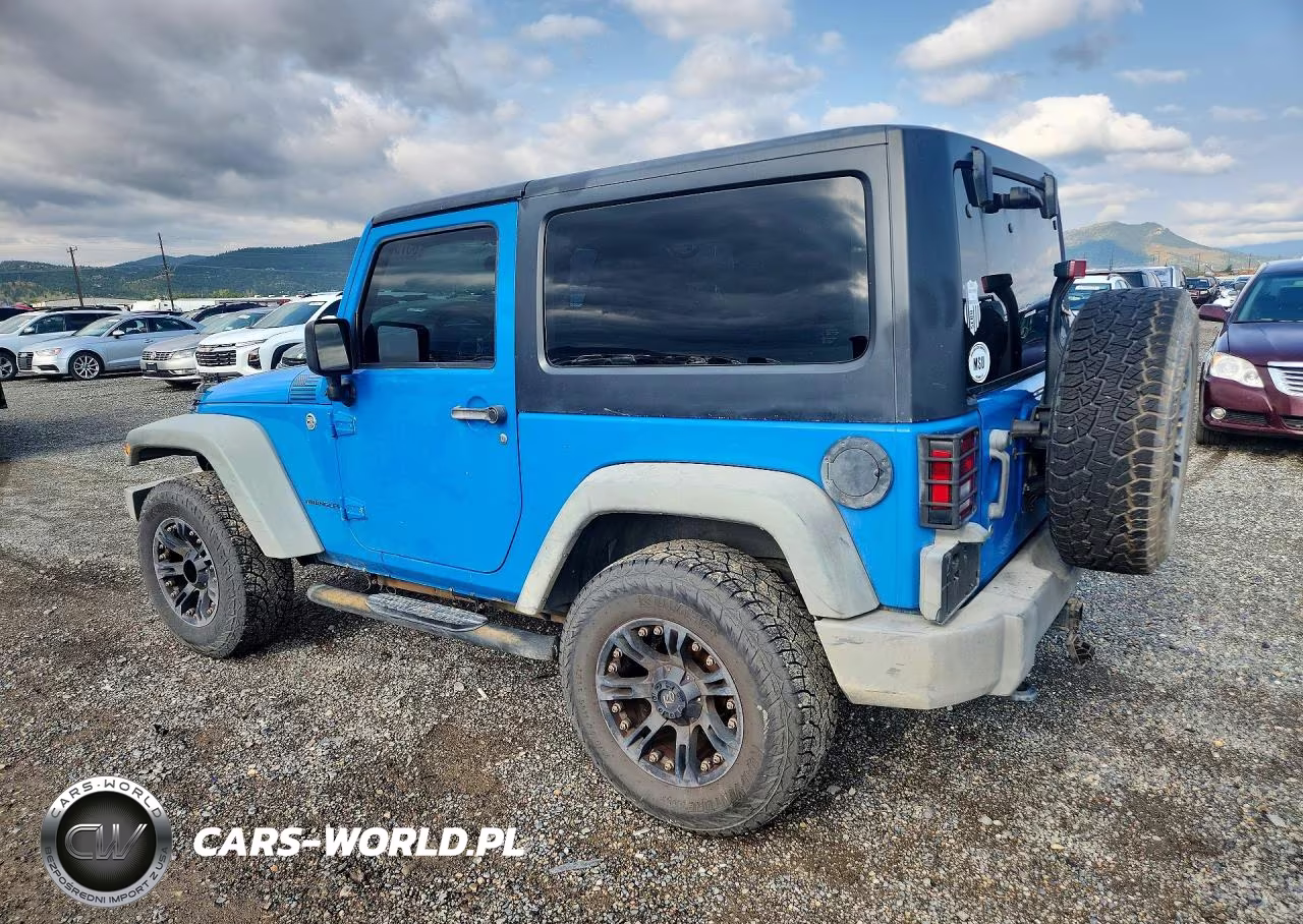 2011 Jeep Wrangler Sport VIN:1J4AA2D13BL548926 - 2