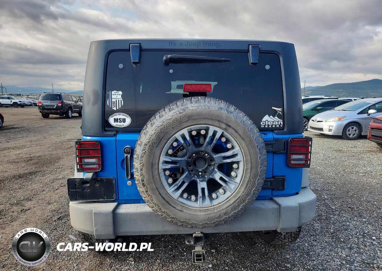 2011 Jeep Wrangler Sport VIN:1J4AA2D13BL548926 - 6