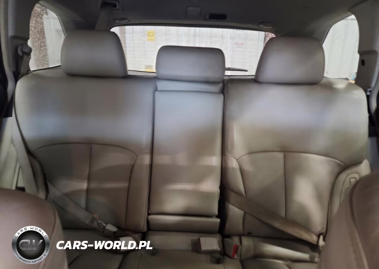2013 Subaru Outback 3.6R Limited VIN:4S4BRDLCXD2230324 - 10
