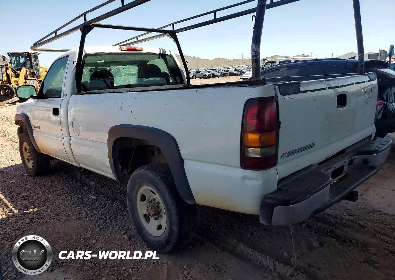 2002 Chevrolet Silverado C2500 Heavy Duty VIN:1GCHC24U82E137485 - 2