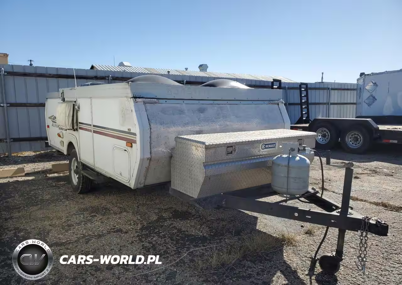 2002 Columbia Northwest Camper