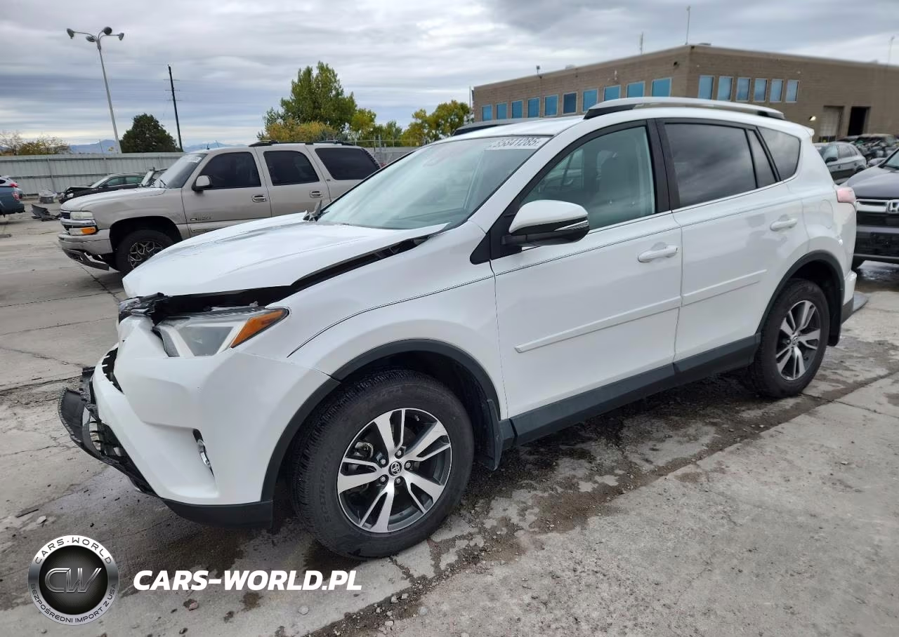2017 Toyota Rav4 Xle – zdjęcie 1 z 14