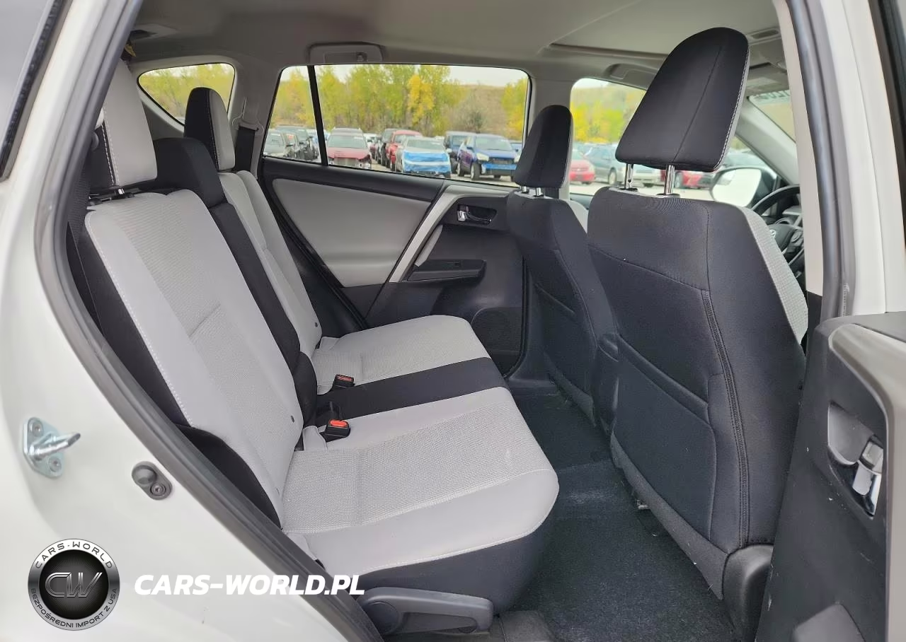 2017 Toyota Rav4 Xle VIN:2T3RFREV5HW564233 - 11