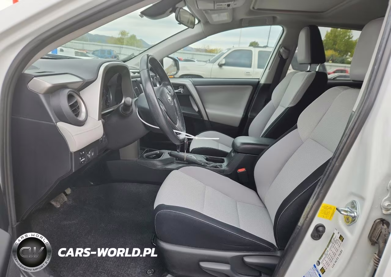 2017 Toyota Rav4 Xle VIN:2T3RFREV5HW564233 - 7