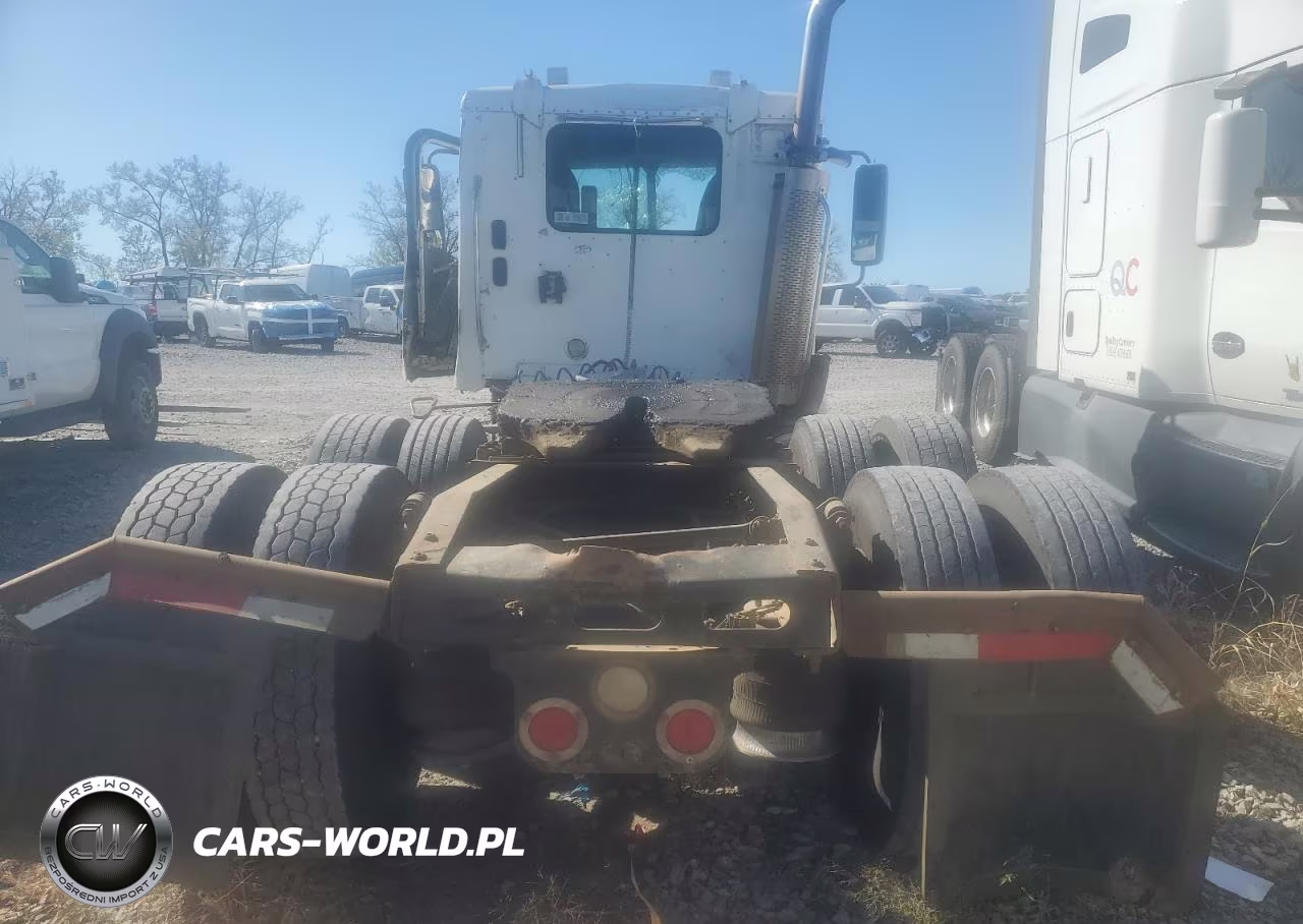 2007 Freightliner Columbia 120 VIN:1FUJA6CK47LX83259 - 6