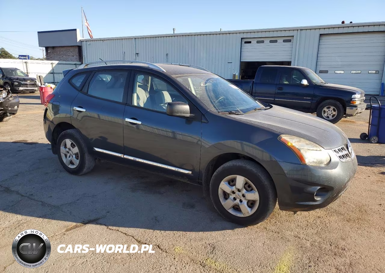 2015 Nissan Rogue Select S VIN:JN8AS5MT0FW655883 - 4