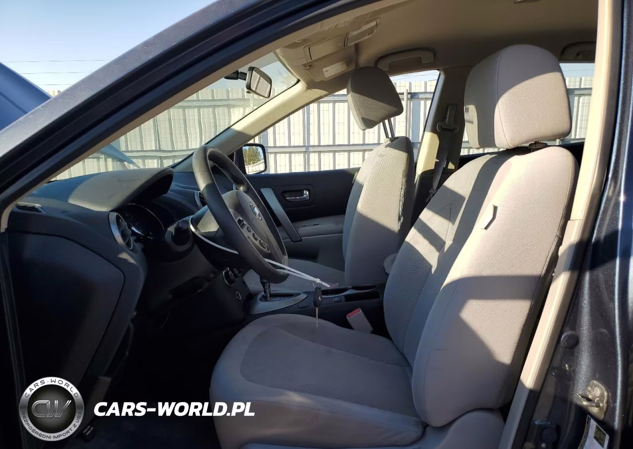 2015 Nissan Rogue Select S VIN:JN8AS5MT0FW655883 - 7